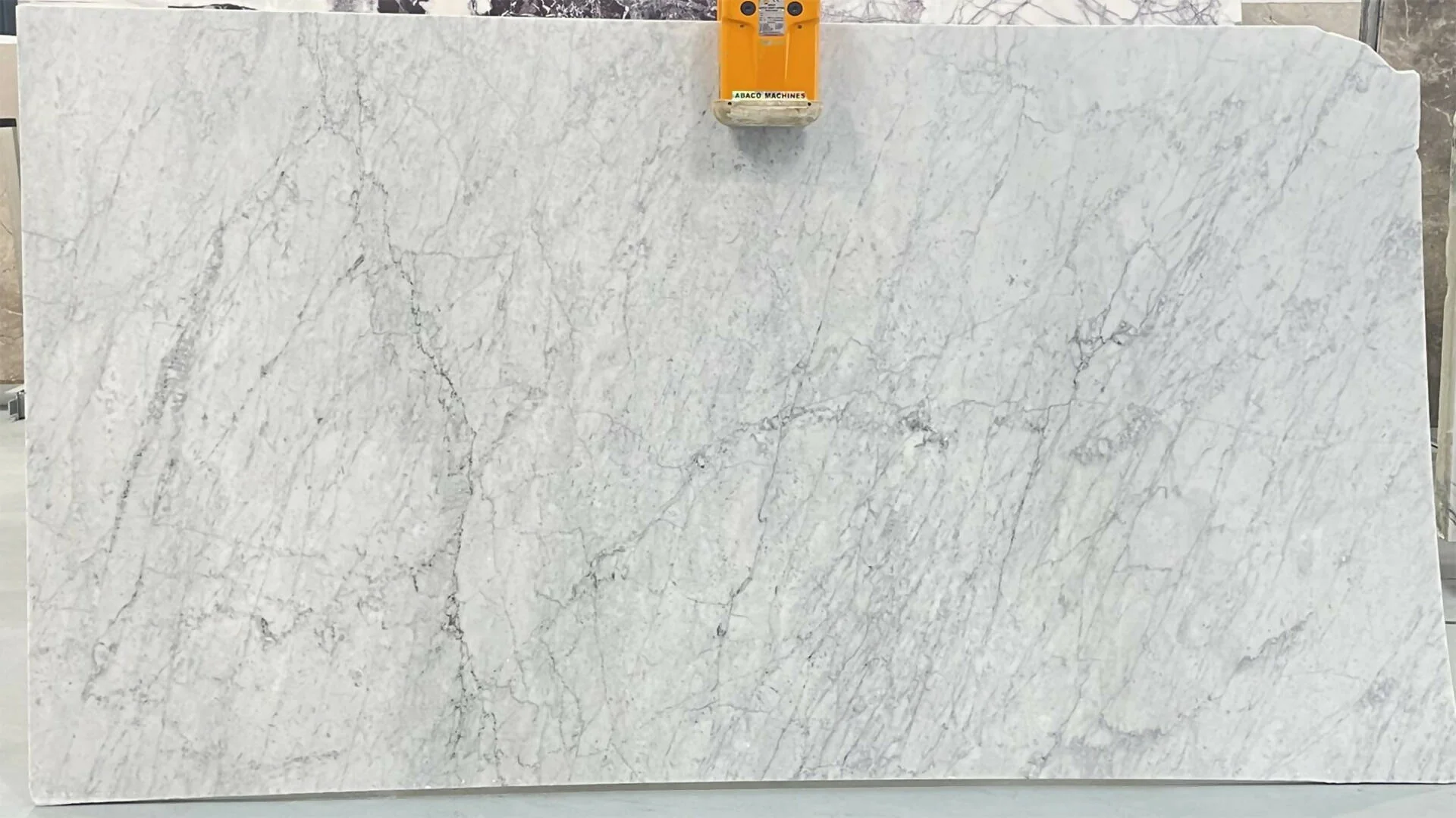 BIANCO CARRARA MARBLE - Image 3
