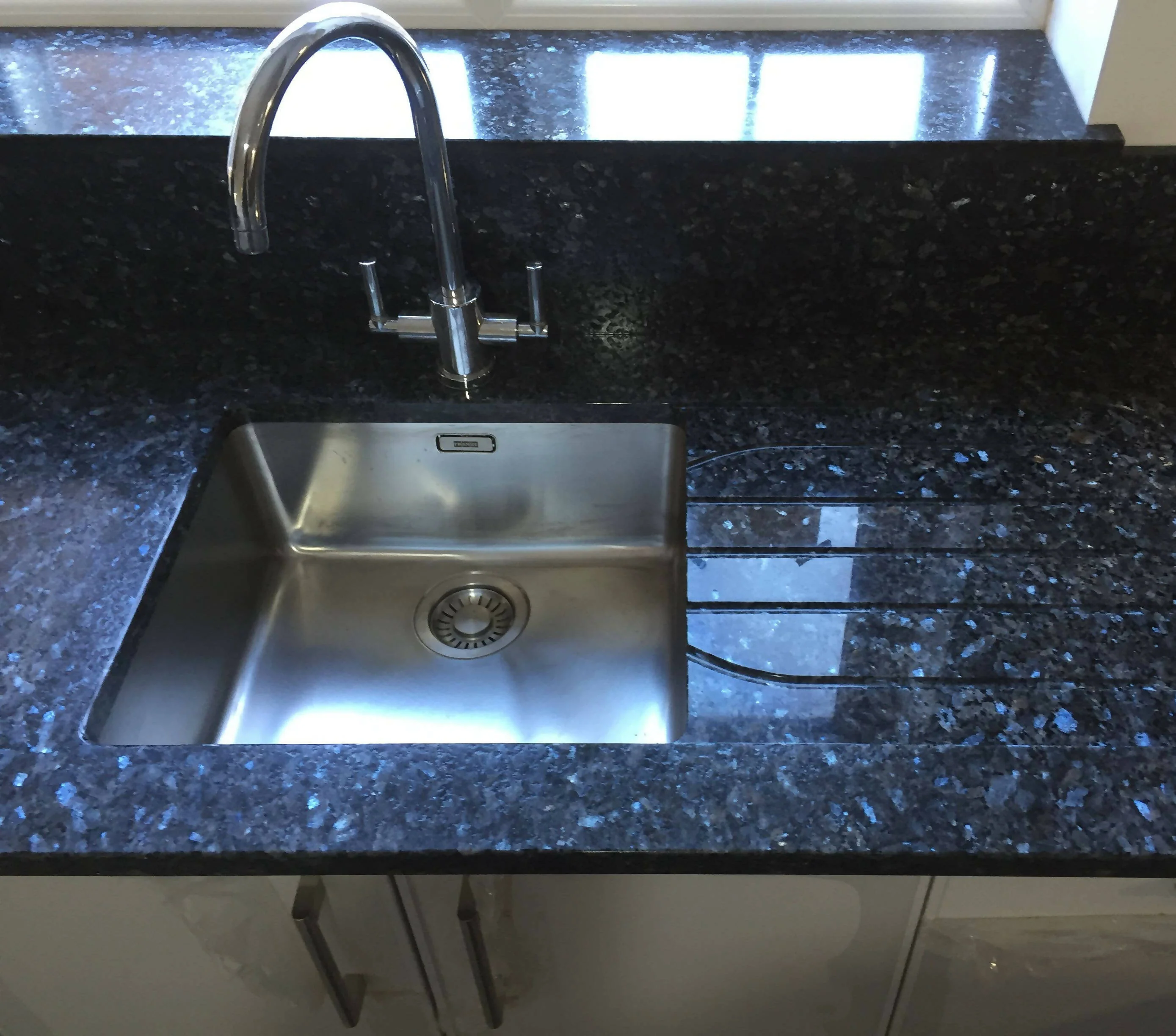 BLUE IN THE NIGHT GRANITE - Image 3