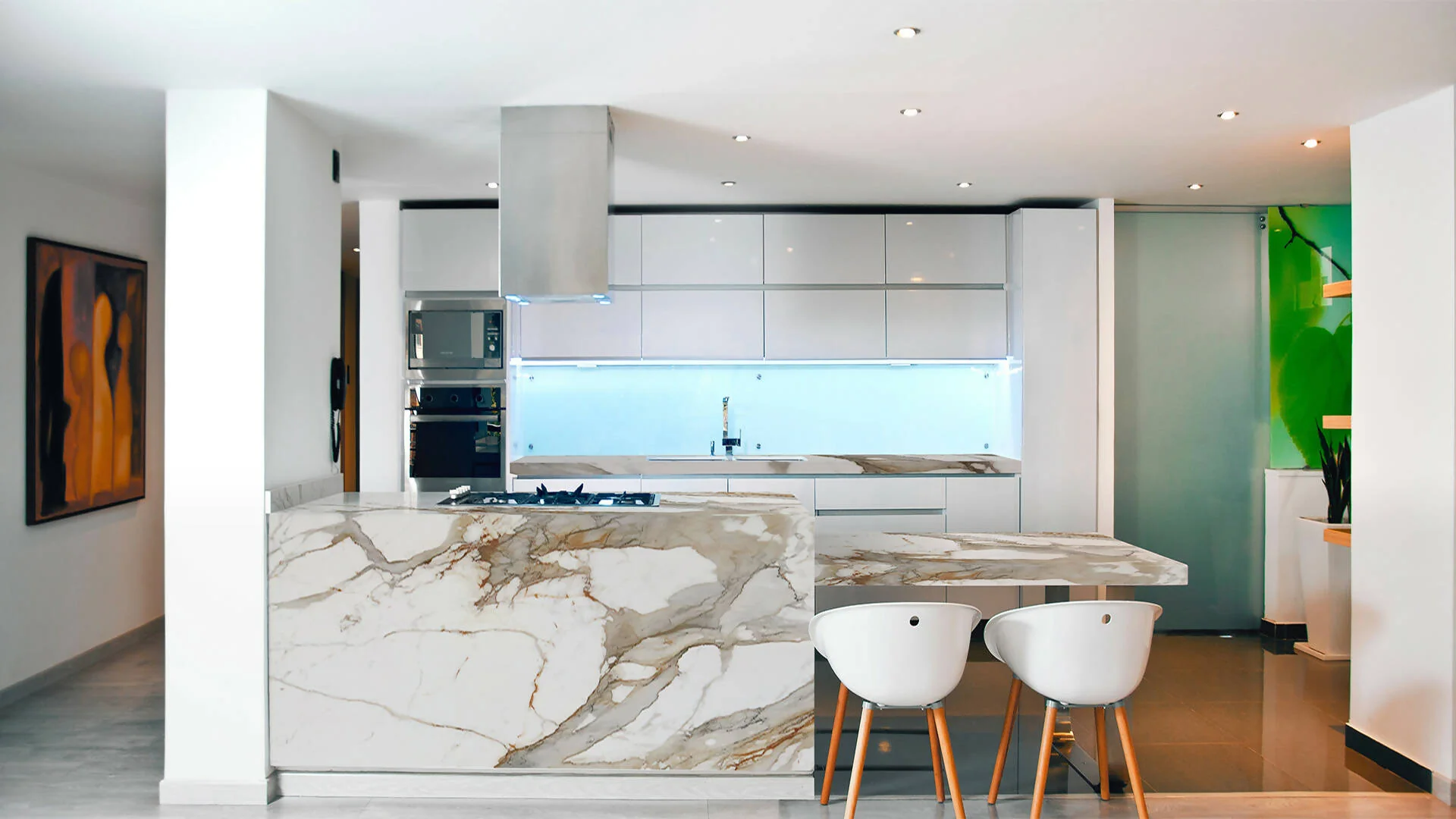 CALACATTA ORO BORGHINI PORCELAIN BOOKMATCH - Image 4