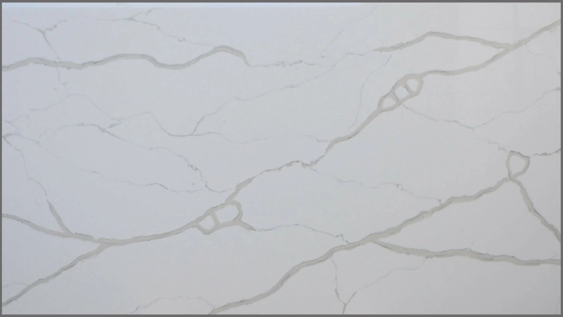 CALACATTA QUARTZ - Image 2