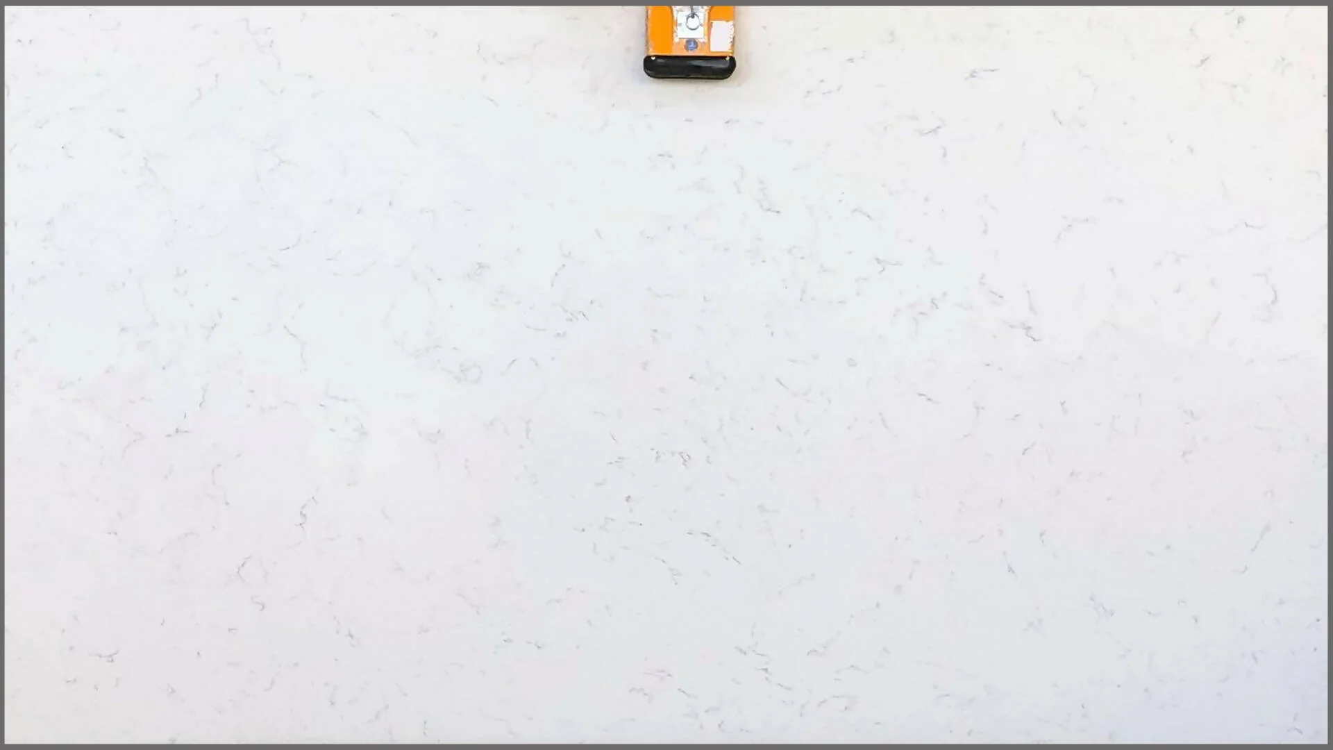 CARRARA CLASSIC LEATHER QUARTZ - Image 2