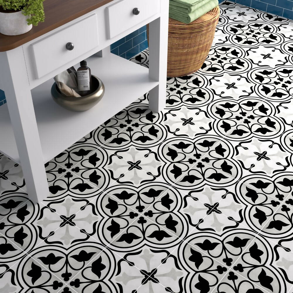 FORM ICE CLOVER MATT PORCELAIN TILES - Image 3