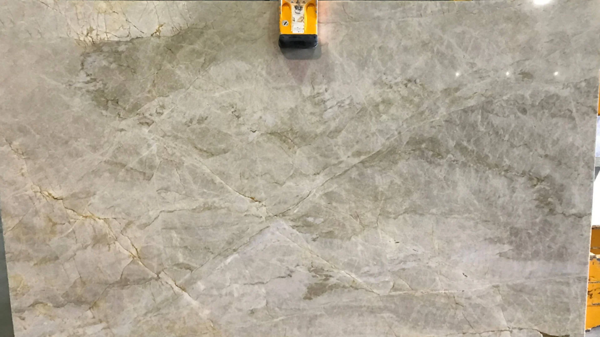 PERLA VENATA QUARTZITE - Image 2