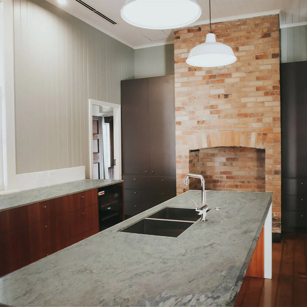 ROYAL / SURF GREEN GRANITE - Image 5