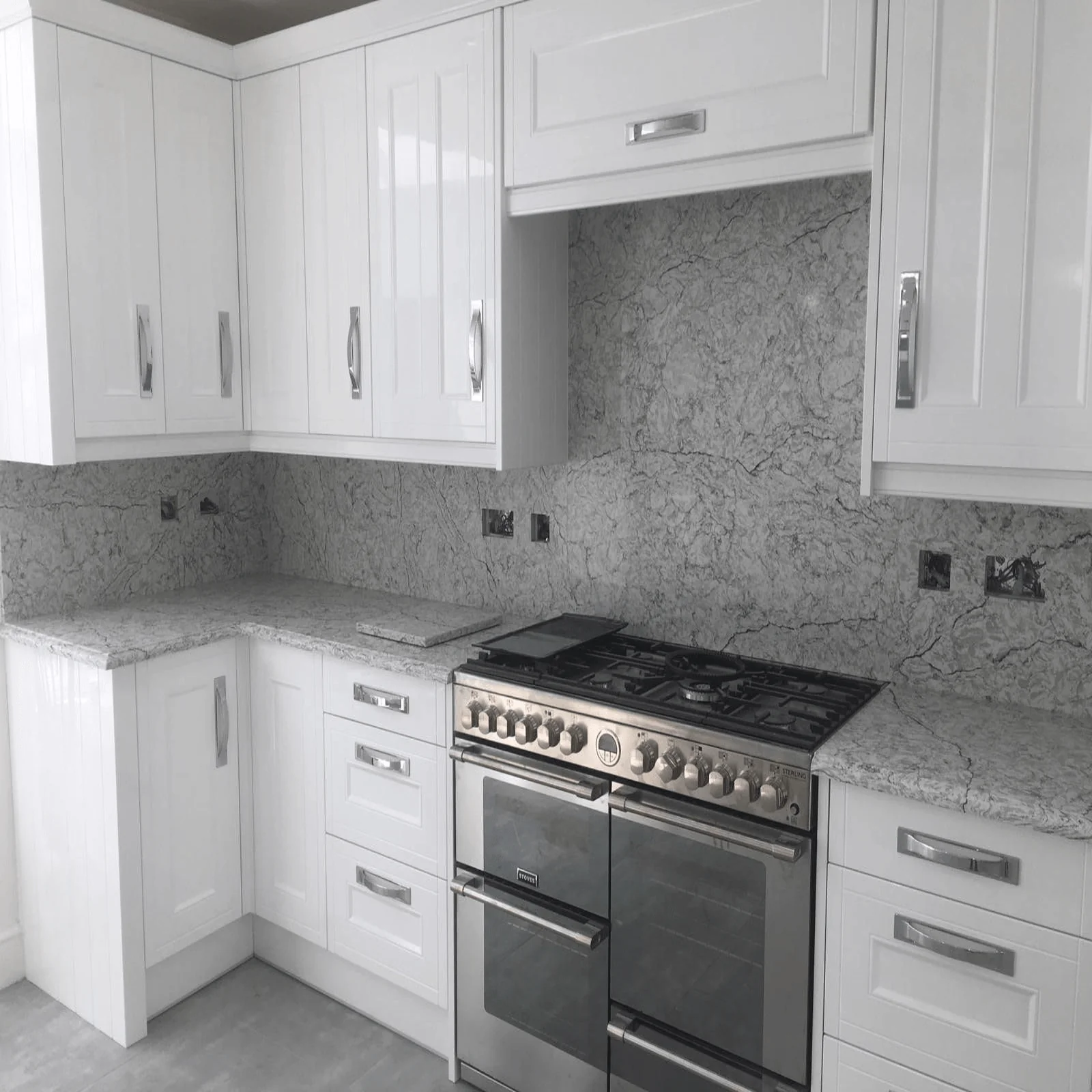 SNOWDON QUARTZ - Image 2