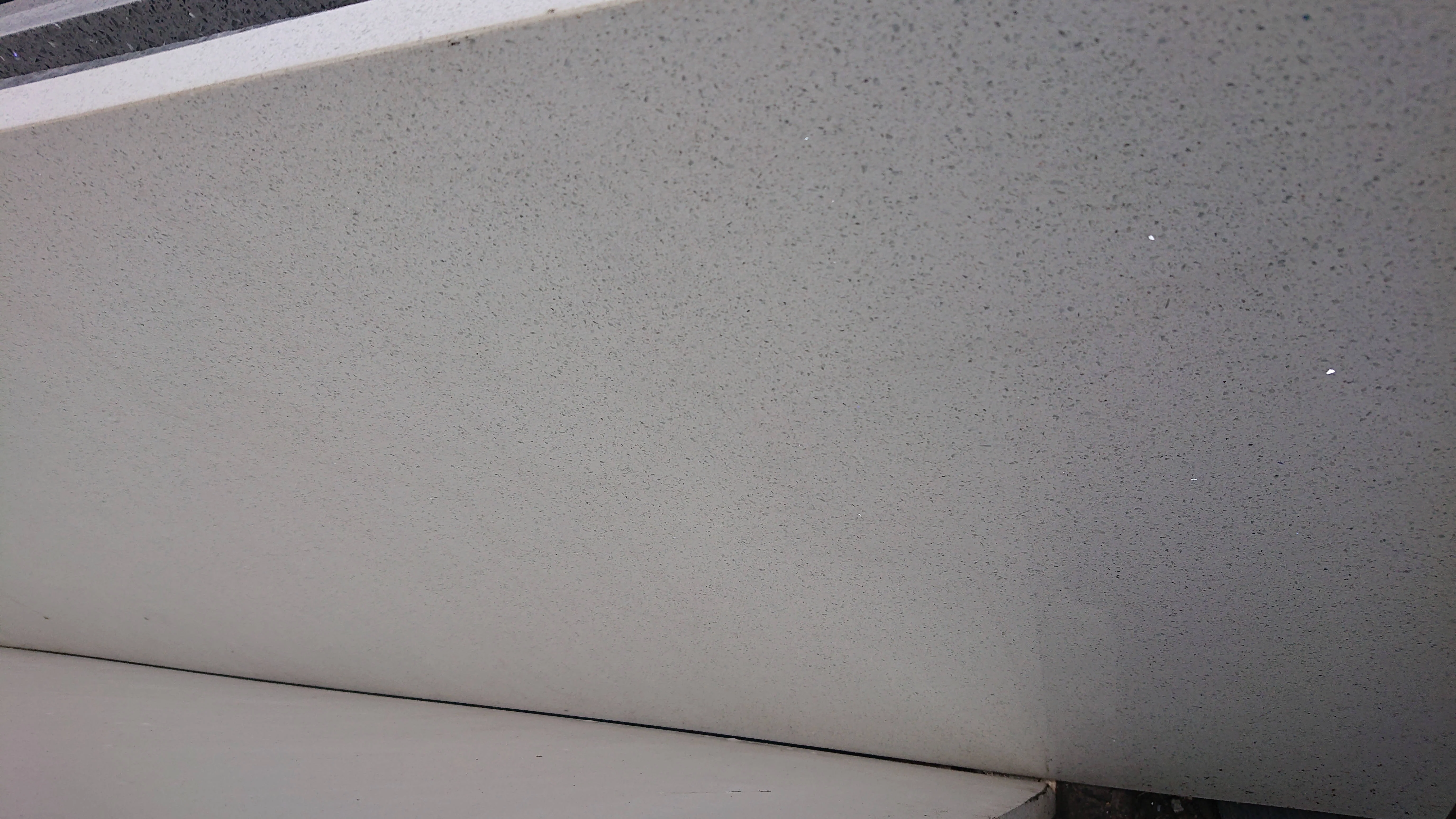 Tiny White Sparkle Off-Cut